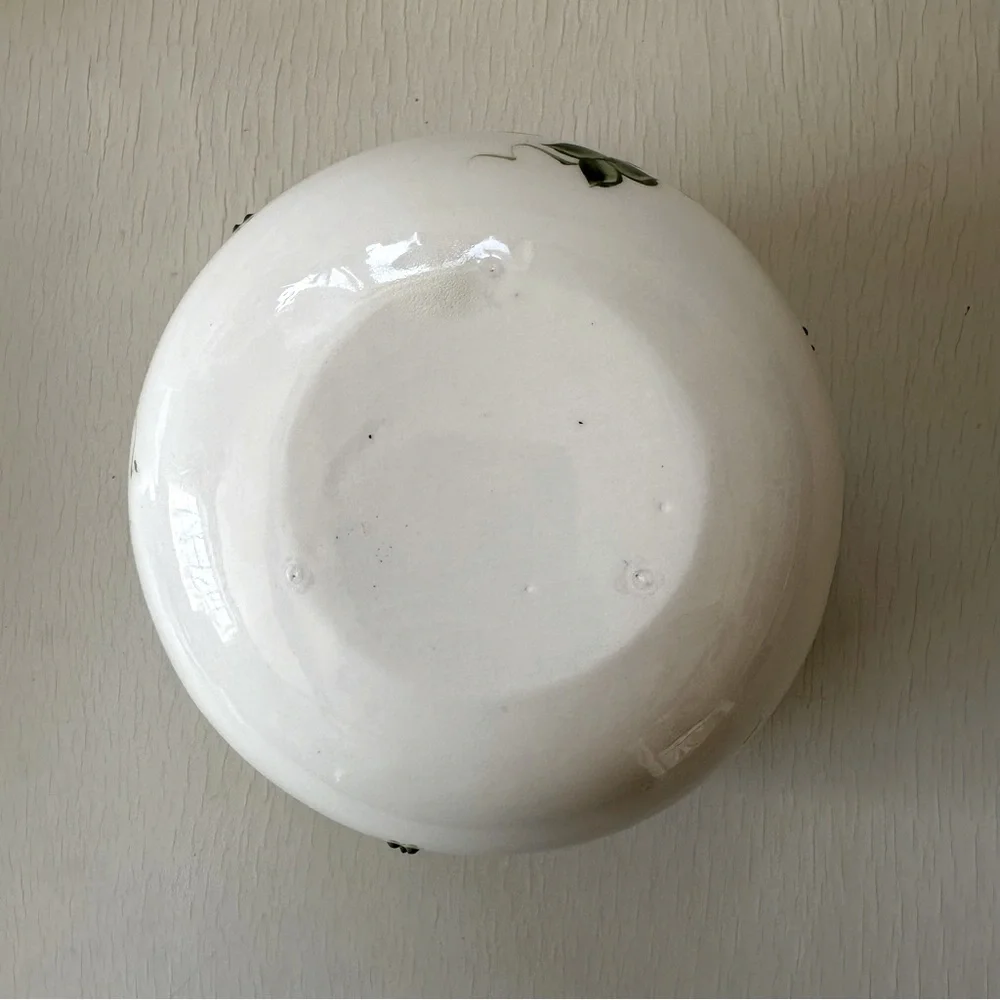 Votive Candle Round Vase with Ivy Leaves Pattern Biophilic Design